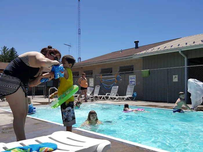 Red Ridge Lake Campgrounds 1