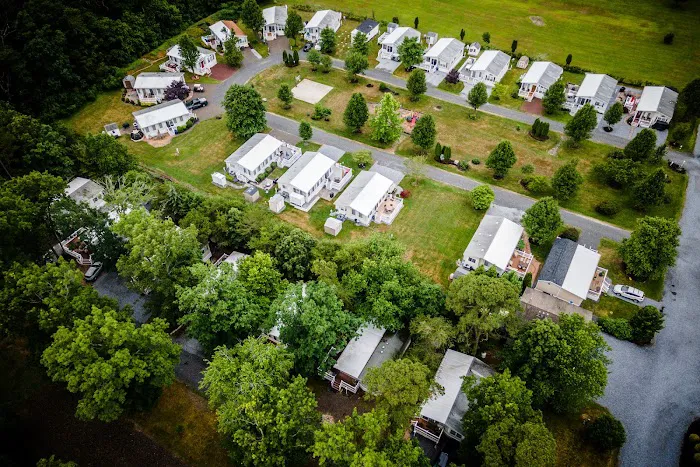 Sun Retreats Carol Lynn Resorts East 9