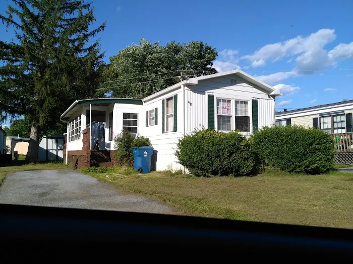 Maple Square Mobile Home Park 6