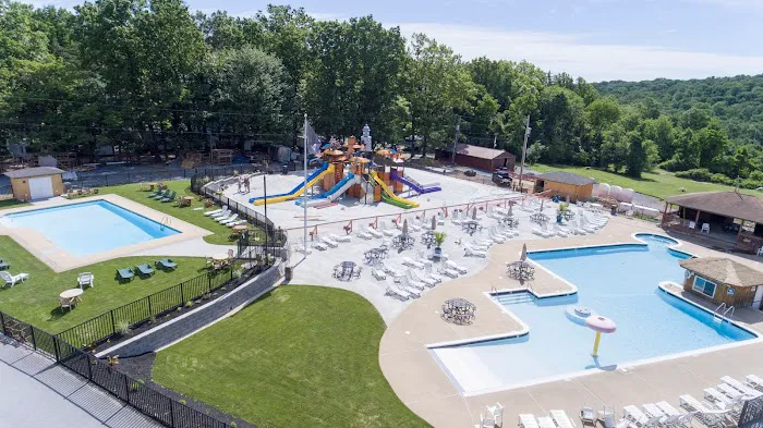 Adventure Bound Camping Resorts - Eagles Peak 4