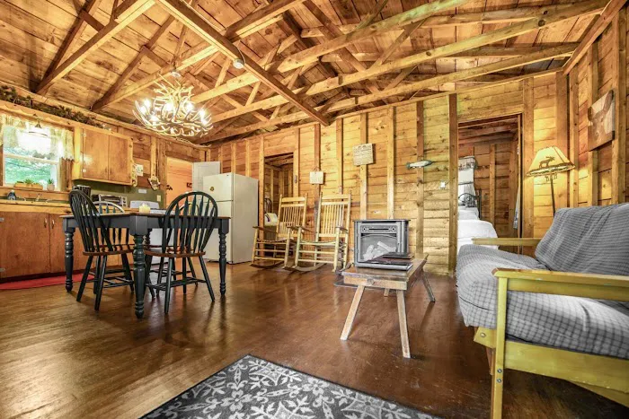 Sweet Valley Cottages 1