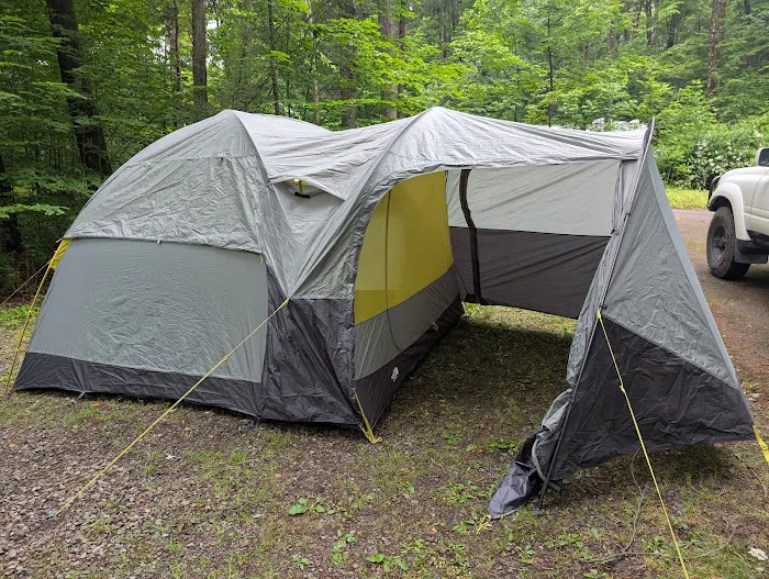 Carpenter Town Camping 5