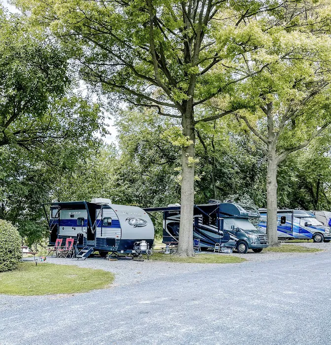 Beacon Hill Camping 9