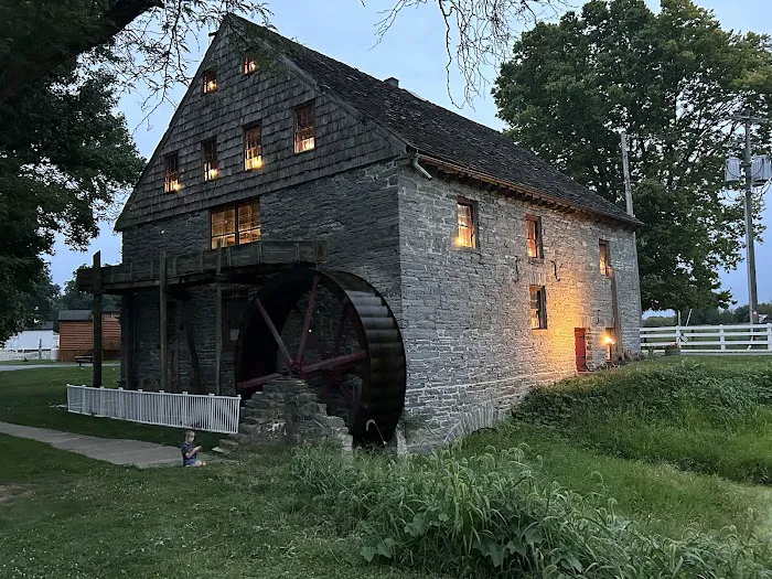 Mill Bridge Village & Camp Resort 9