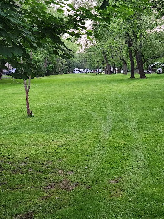 Wray's Riverfront Campground 0