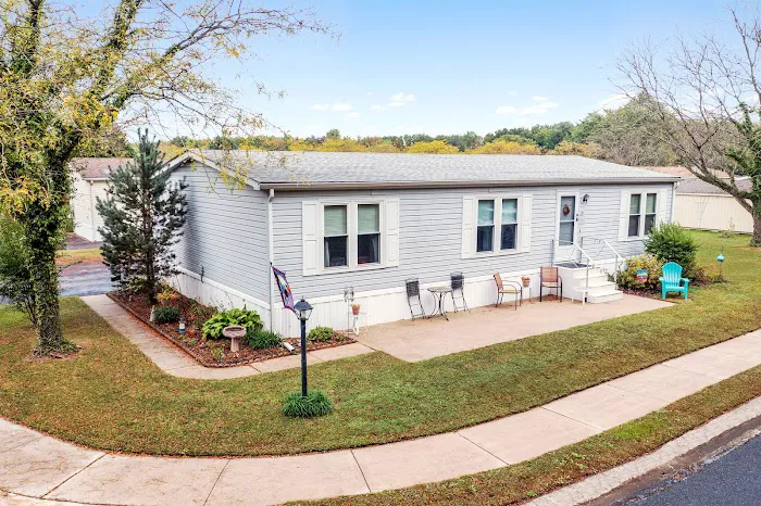 Ridgewood Manor Manufactured Home Community 9