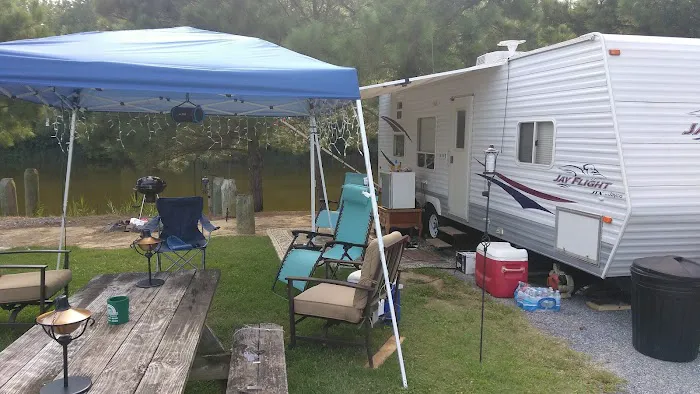 Clayton Court Mobile Home Comm 5