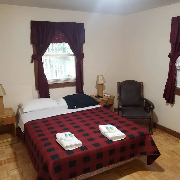 Oneida Campground & Lodge 6