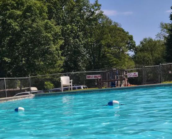 Pinch Pond Family Campground