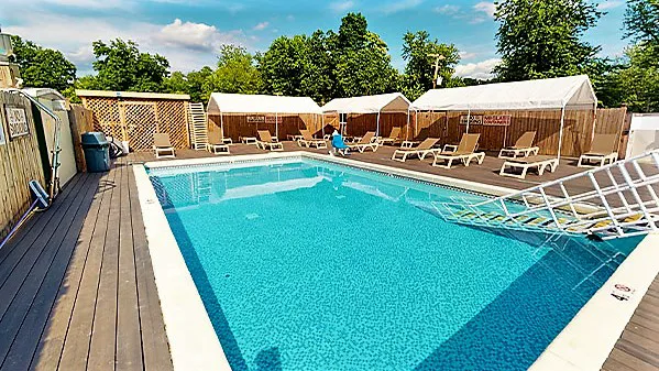 Splash Magic RV Resort 5