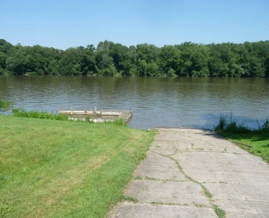 Sunbury Airport Campground