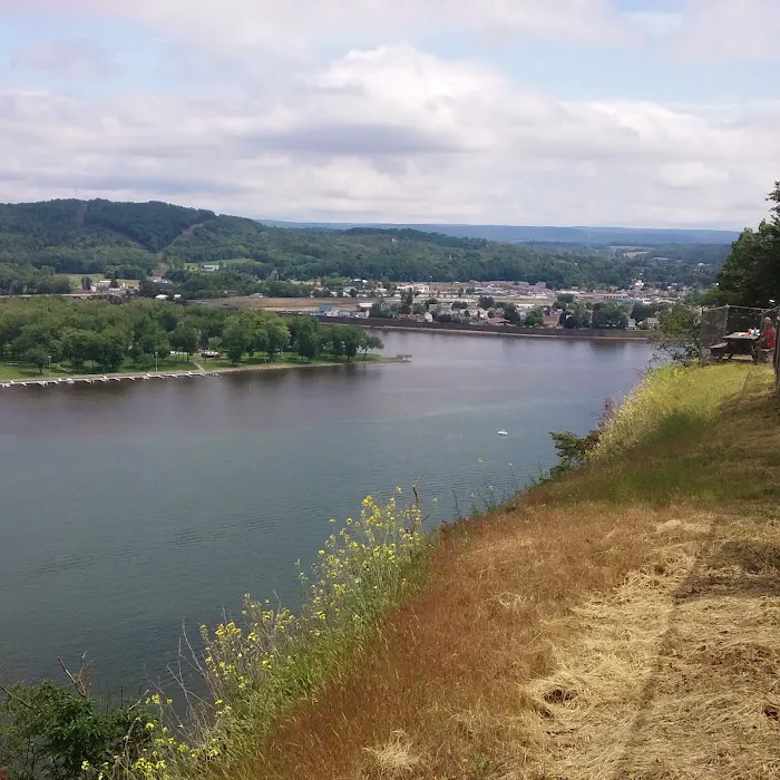 River Edge RV Camp & Marina 9