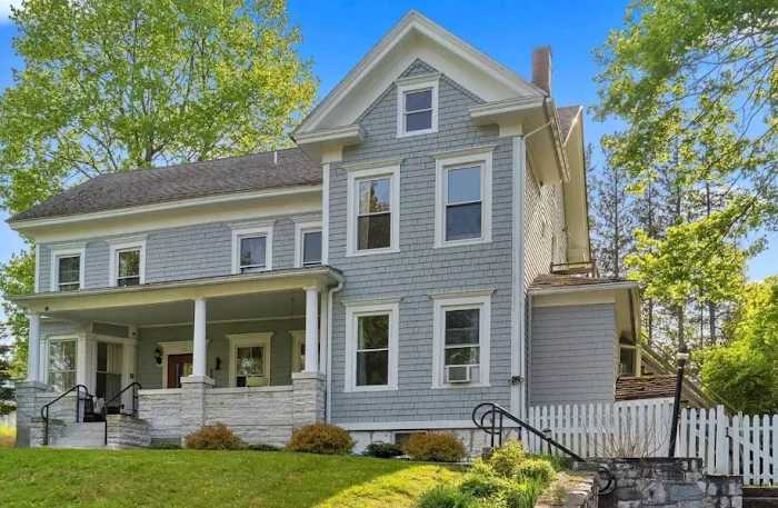 Berkshire House Stay 8