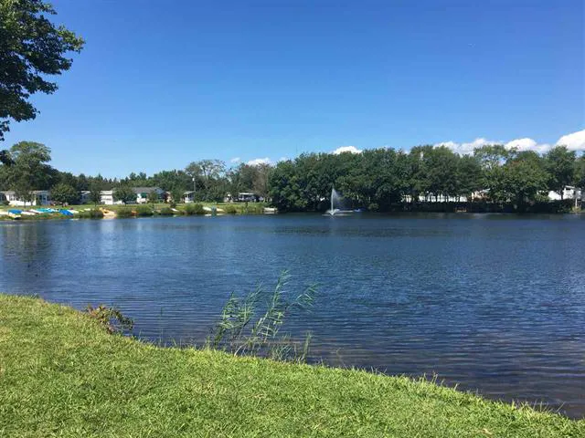 Garden Lake Park & Sales 1