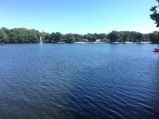 Garden Lake Park & Sales 5