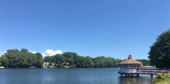 Garden Lake Park & Sales 3