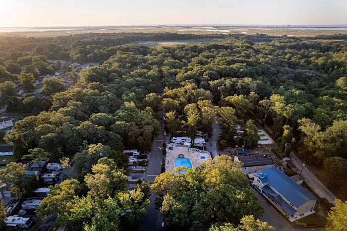 Sun Outdoors Cape May 8