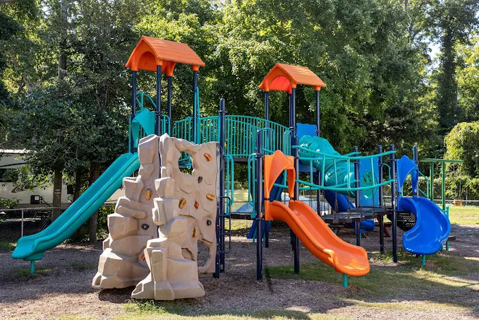 Sun Outdoors Cape May 7