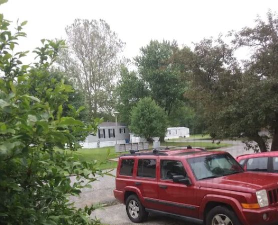 Lake Forest Mobile Estates