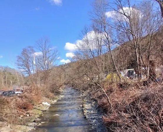 Creekside Mobile Home Park