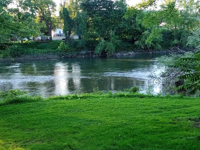 Riverside RV Campground 4