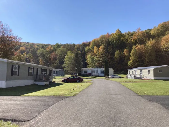 Wooded Estates Mobile Home Community 5