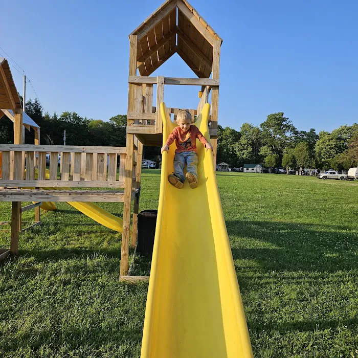 Crazy Acres Campground at Beaver Spring Lake 9