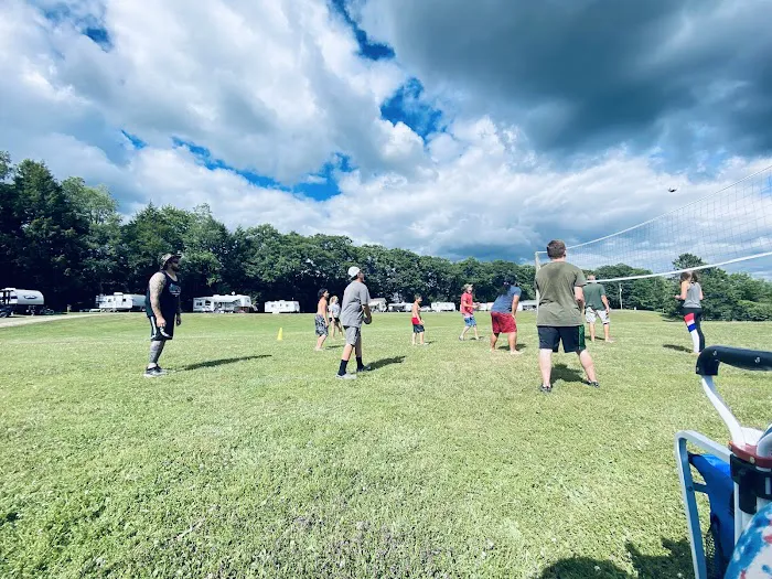 Crazy Acres Campground at Beaver Spring Lake 0