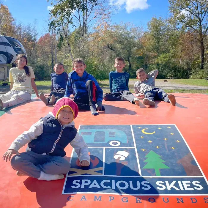 Spacious Skies Campgrounds - Woodland Hills 6