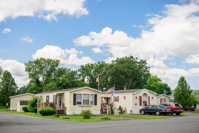 Rolling Hills Mobile Home Park 3