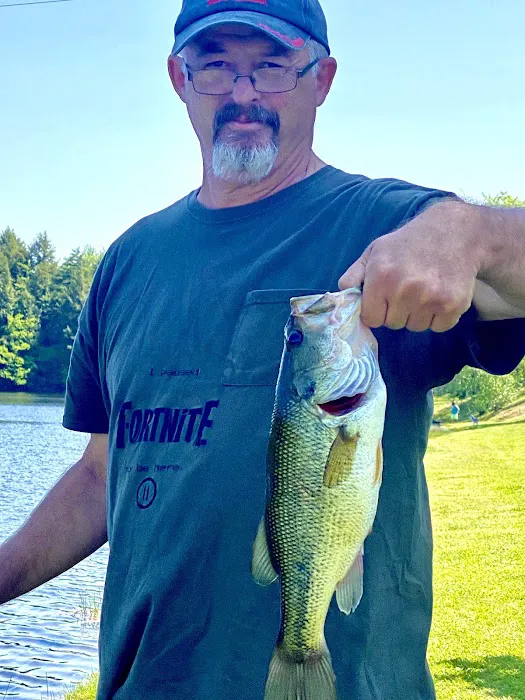 Woodstock Lake Campground 4