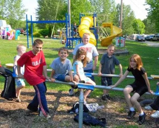 Pine Cradle Lake Family Campground