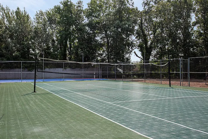 Sun Retreats Seashore 1