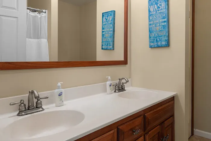 Sun Retreats Seashore 0