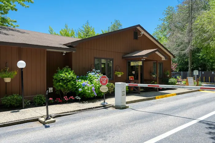 Cape Island Resort 9