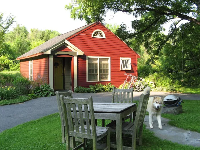 The Red Cottage 0