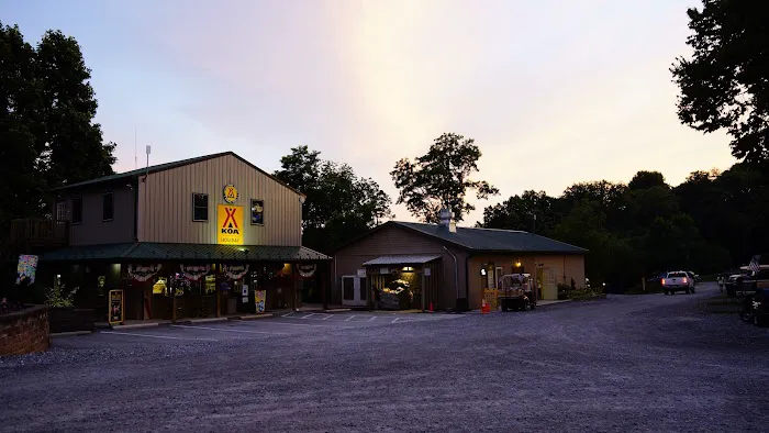 Elizabethtown / Hershey KOA Holiday 8