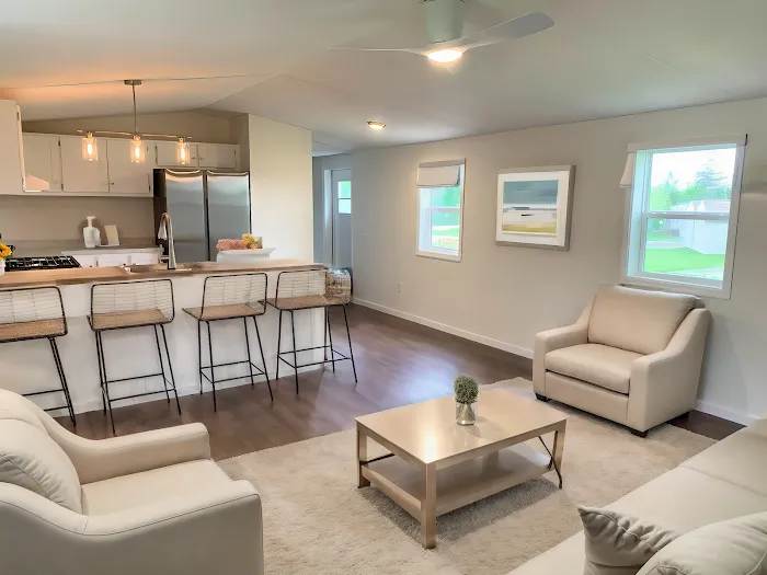 Cedar Manor & Pine Manor 7