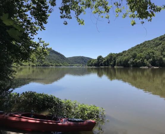 Green Valley Campground-Grocery