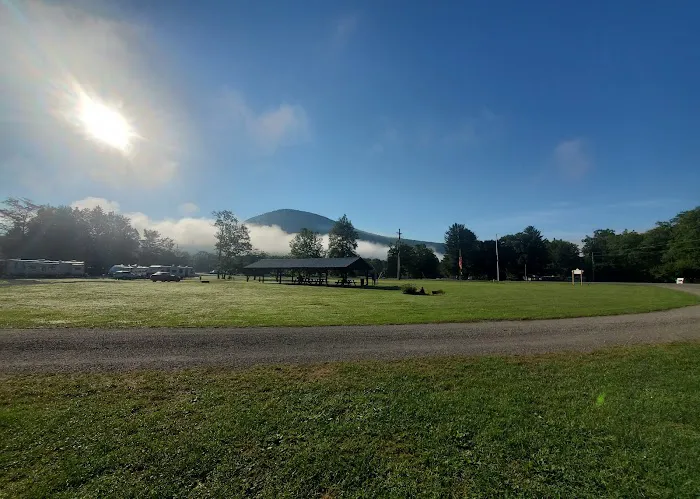 Squarewood Acres Campground 4