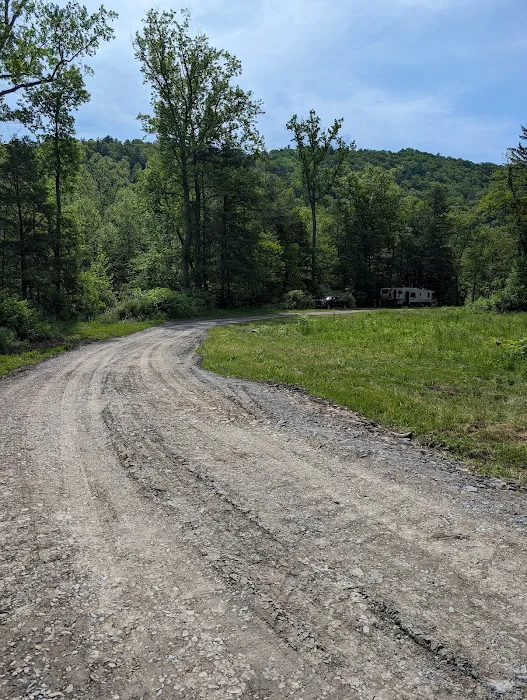 Oilmen's creekside RV sites 0