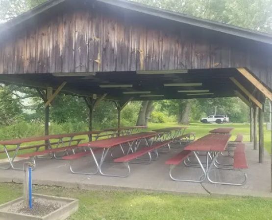 Hickories Park Camping and BBQ Area