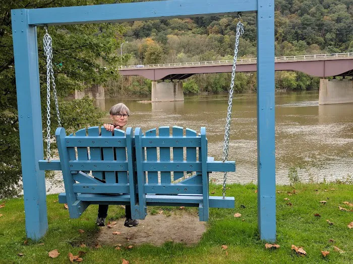 Hickories Park Camping and BBQ Area 7