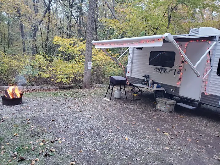 Wolf's Den Family Campground 7