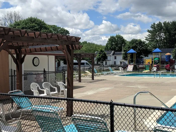 Wolf's Den Family Campground 1