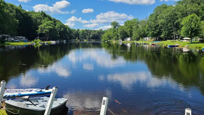 Waters Edge Family Campground 0