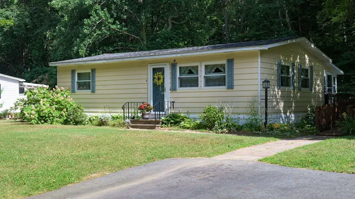 New England Village 8