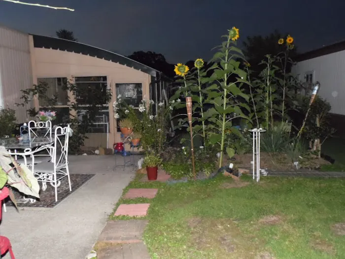 Colonial East Manufactured Home Community 2