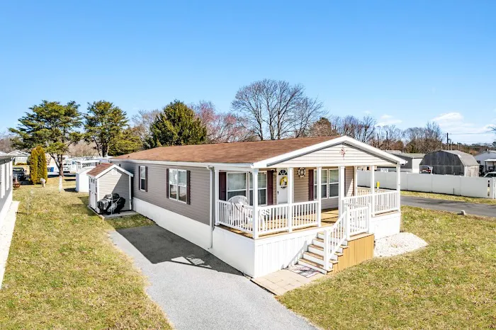 Colonial East Manufactured Home Community 1