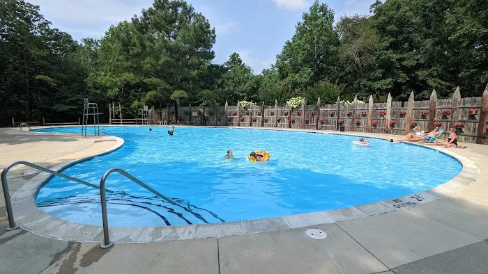 Holly Lake Campsites - Holly Lake Camp Store & Grill 6